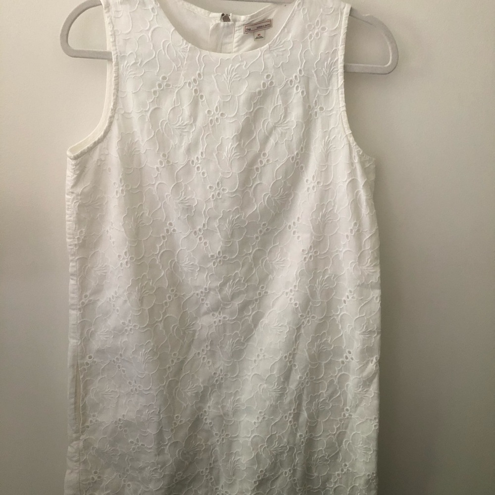 White Gap Floral Summer Dress